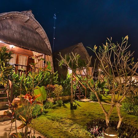 Sunset Coin Lembongan Hotel Nusa Lembongan  Exterior photo