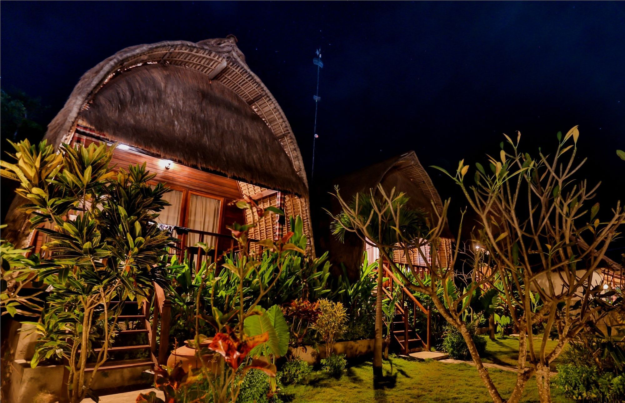 Sunset Coin Lembongan Hotel Nusa Lembongan  Exterior photo