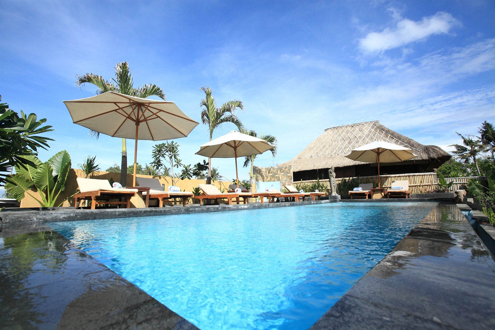 Sunset Coin Lembongan Hotel Nusa Lembongan  Exterior photo